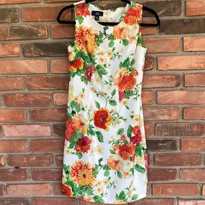 AGB multicolor sleeveless floral scoop neck dress